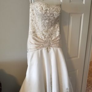 Allure Bridal Gown